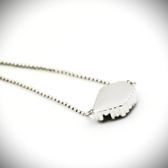 KENDRA SCOTT NWT Theo Rhodium Plated Rainbow Druzy Adjustable Bracelet - Picture 6 of 6